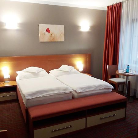 Katerain Hotel, Restaurace, Wellness Opava Exterior photo