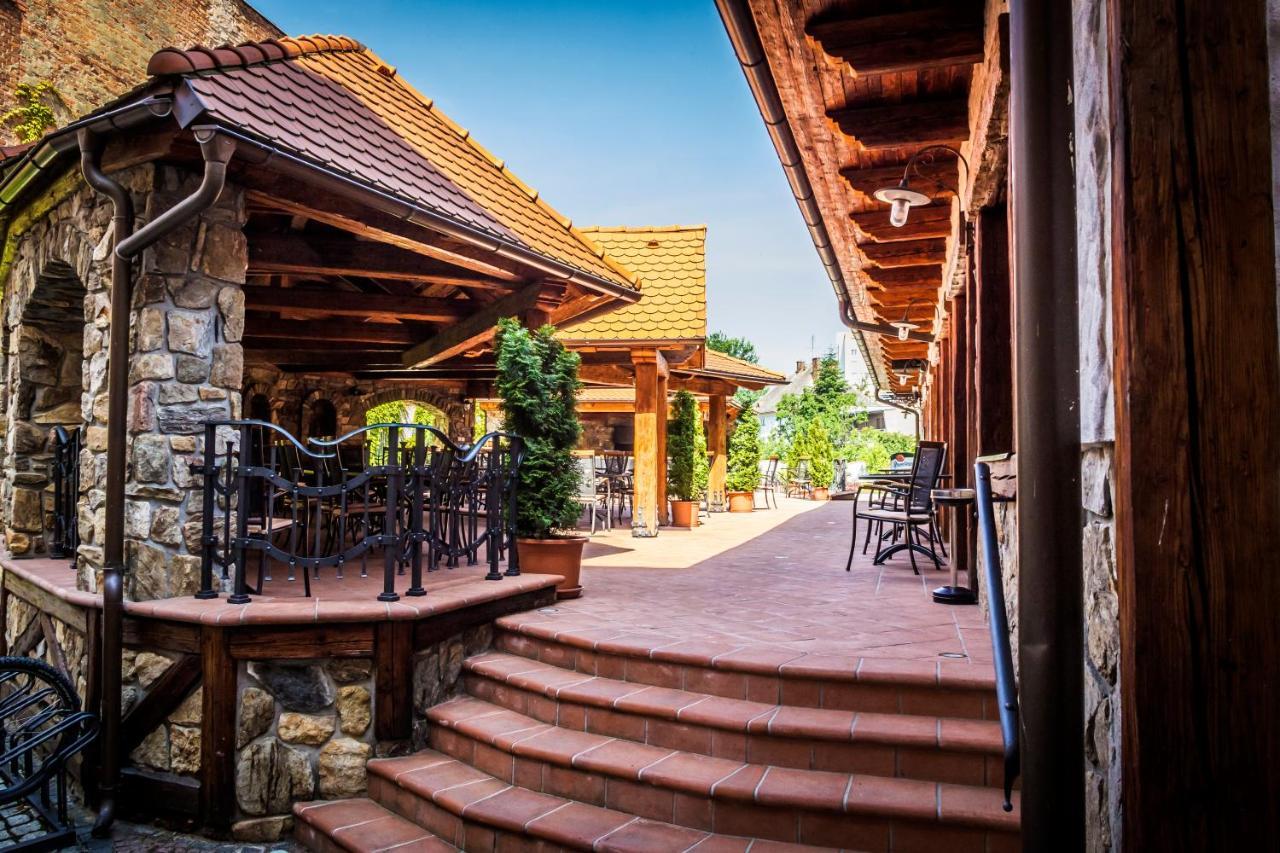 Katerain Hotel, Restaurace, Wellness Opava Exterior photo